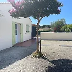 La Longe-cote Maison Avec Jacuzzi Proche Ocean Feriehus