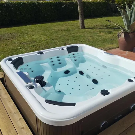 La Longe-côte Maison Avec Jacuzzi Proche Océan Hébergement de vacances *
